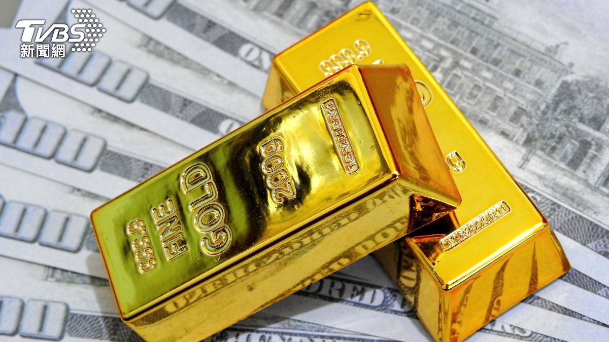特維斯預測今年黃金均價將達到每盎司5000美元,並維持每盎司5600美元的年底目標價。(示意圖/達志影像shutterstock)