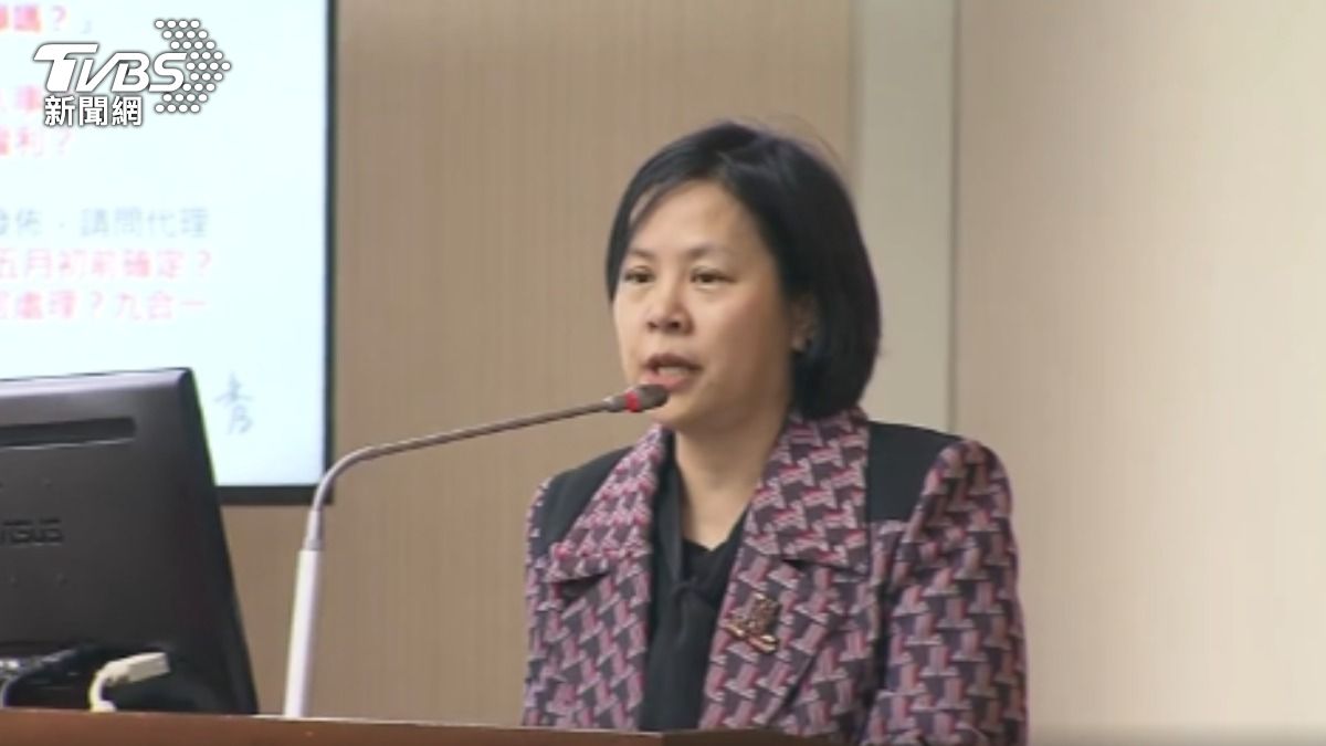 李貞秀空氣質詢! 劉世芳站備詢台不回答。(圖/TVBS)