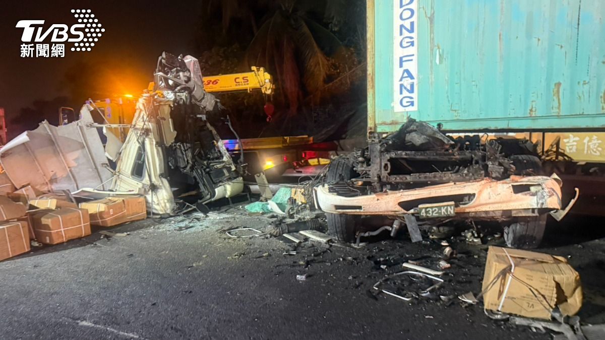 國道岡山路段接連二起車禍，造成1死2傷。（圖／TVBS）