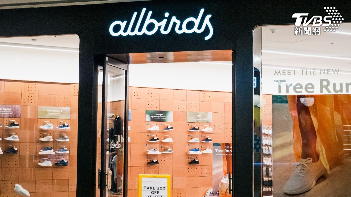 Allbirds品牌創立之初便迅速走紅,短短兩年內就售出超過100萬雙羊毛運動鞋。(圖/達志影像 shutterstock)