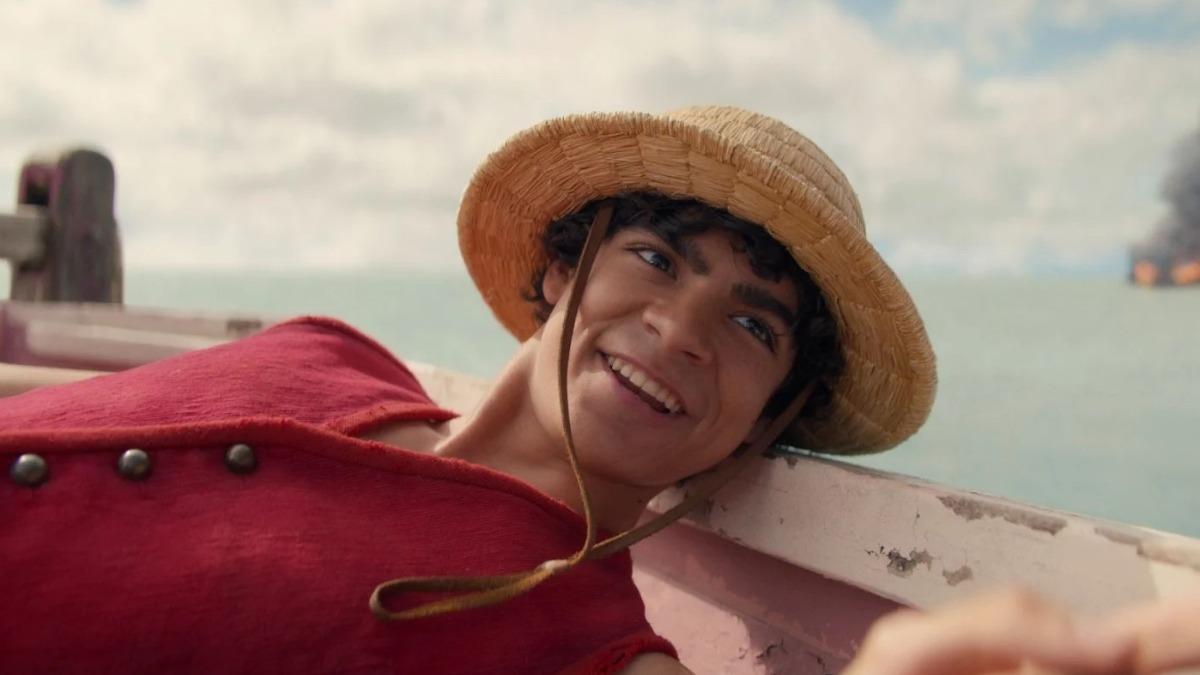 伊納基戈多伊飾演的真人版魯夫被讚「神還原」。(圖/Netflix提供)
