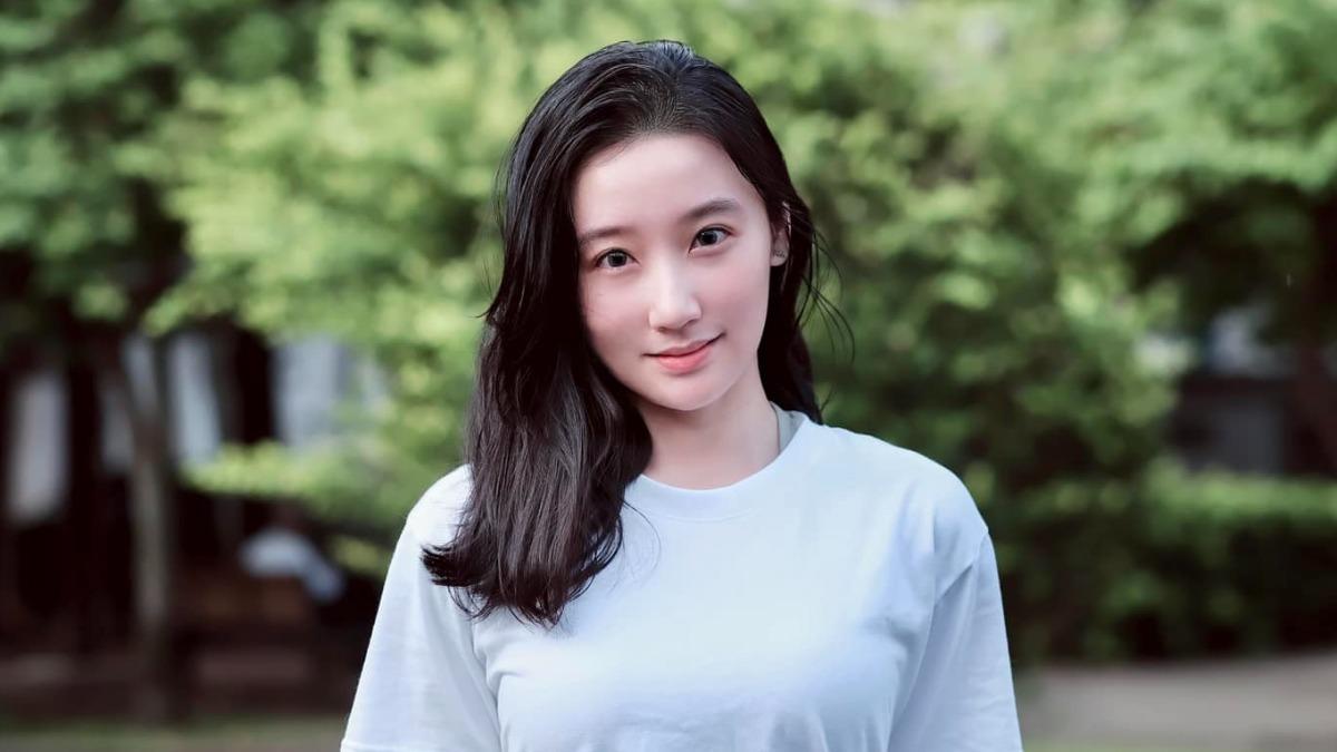 鄭習會訪中名單亮點是她 被封「美女刺客」超狂學霸背景曝光