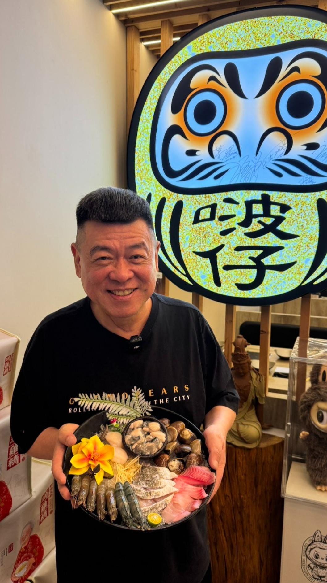 孫德榮在火鍋店擔任外場。(圖/孫德榮提供)