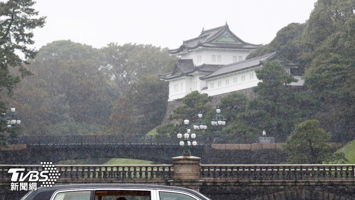通勤尖峰成破口?日本皇居傳維安漏洞 中國男闖入無人檢查