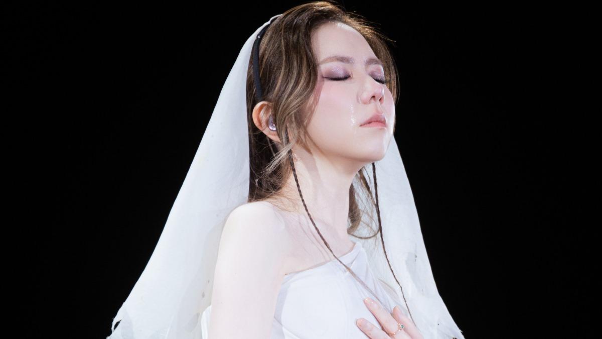 難忘19歲情傷!鄧紫棋悲唱〈泡沫〉吐心聲 走過15年認變了