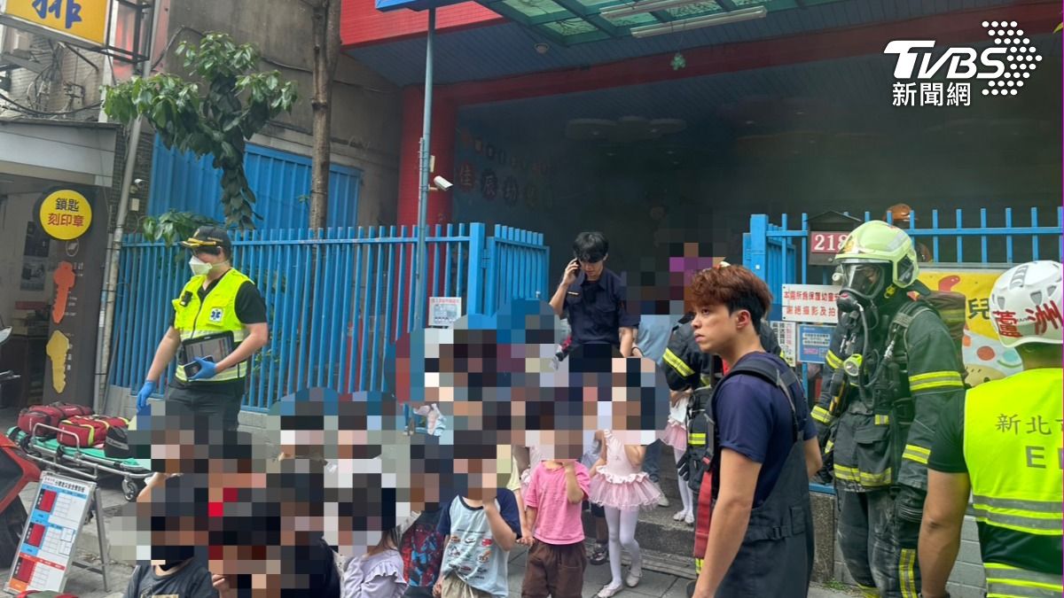 快訊/蘆洲某幼兒園火警!消毒箱馬達起火 緊急疏散師生142人