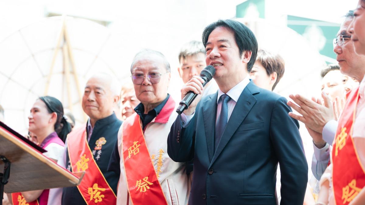 總統賴清德台南參香,喊話台灣面對外來威脅並非單打獨鬥。(圖/總統府)
