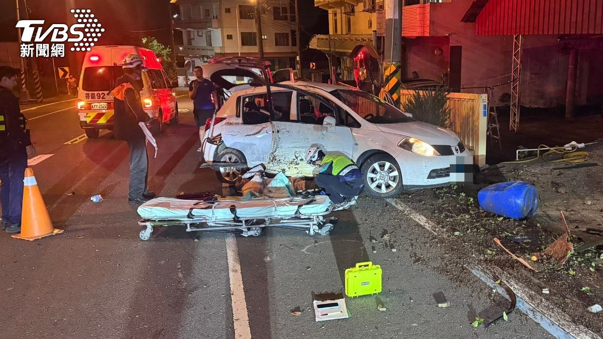 有片／6高中生無照駕駛夜遊自撞電桿　車主超衰「吞罰單還遭吊照」