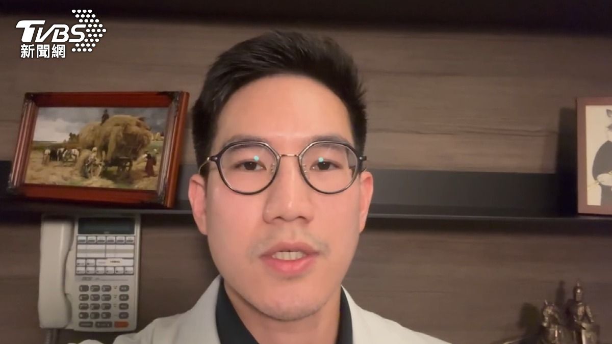 嘴唇乾燥脫皮別再舔! 醫揭越舔越乾下場變「這慘況 」速就醫!(圖/TVBS)
