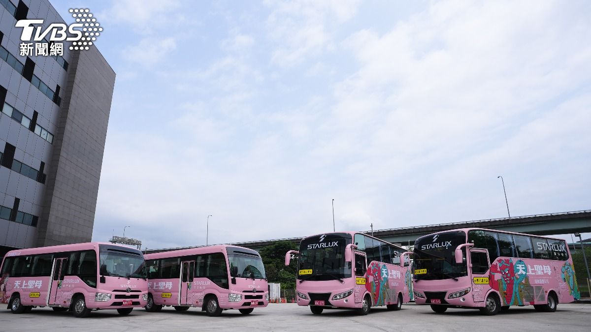 今年「累了請上車」公益巴士服務全面升級。（圖／TVBS）