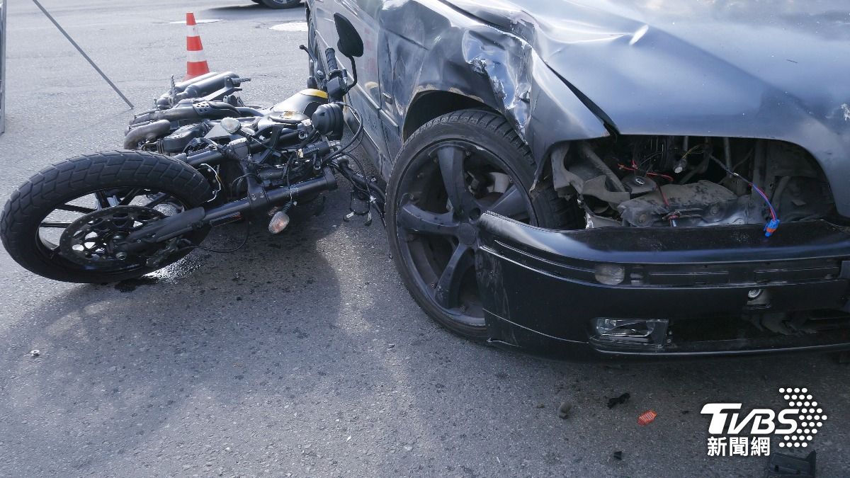 出車禍警問「1問題」別亂答!律師揭陷阱:肇責恐多30%
