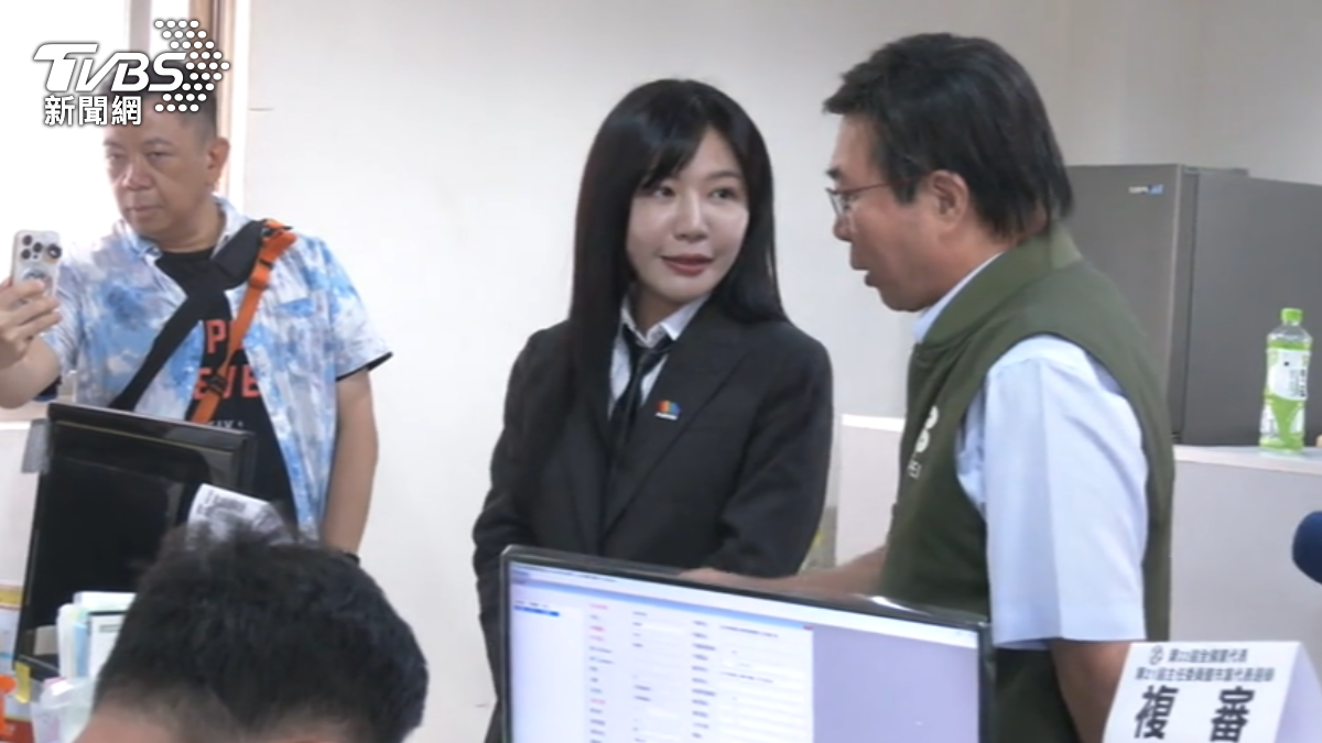 吳沛憶盛讚沈伯洋是匹黑馬，並認為他學者出身的特質很像前總統蔡英文。（圖／TVBS）