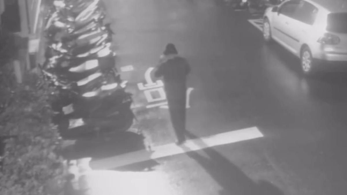中和女深夜驚魂！散步遇「蒙面狼」露鳥自瀆　戴頭套跟蹤緊盯