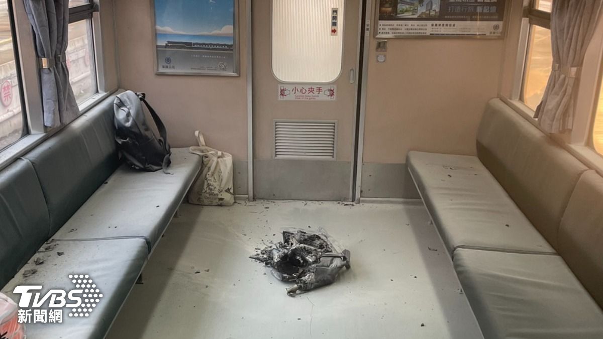 台鐵車廂竄火!乘客行動電源自燃 內灣線區間車延誤32分鐘