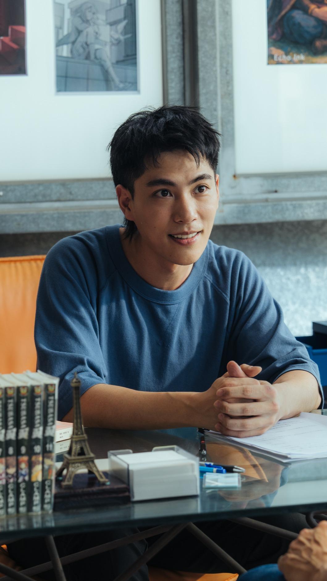 林子閎客串出版社社長,扮演影響李李仁賣掉民宿的關鍵人物。(圖/有意思國際傳媒、犢影制作提供)