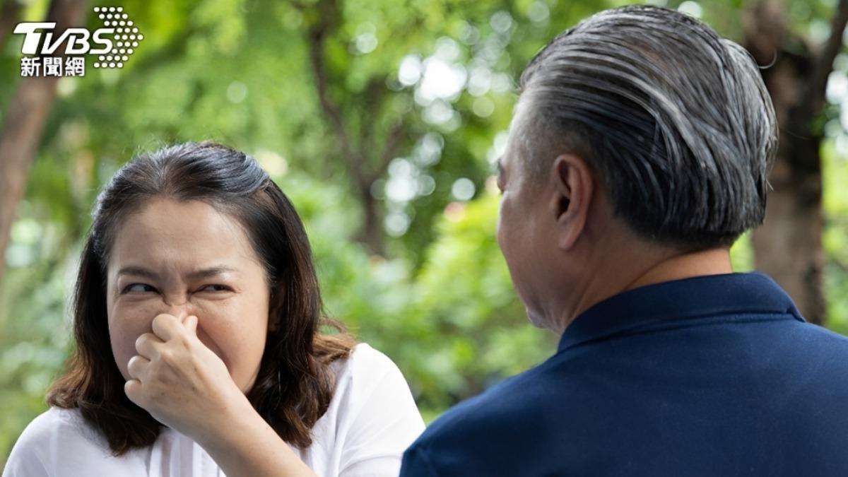 日本妹喊「台灣味道很重」!中醫曝台人臭味元凶