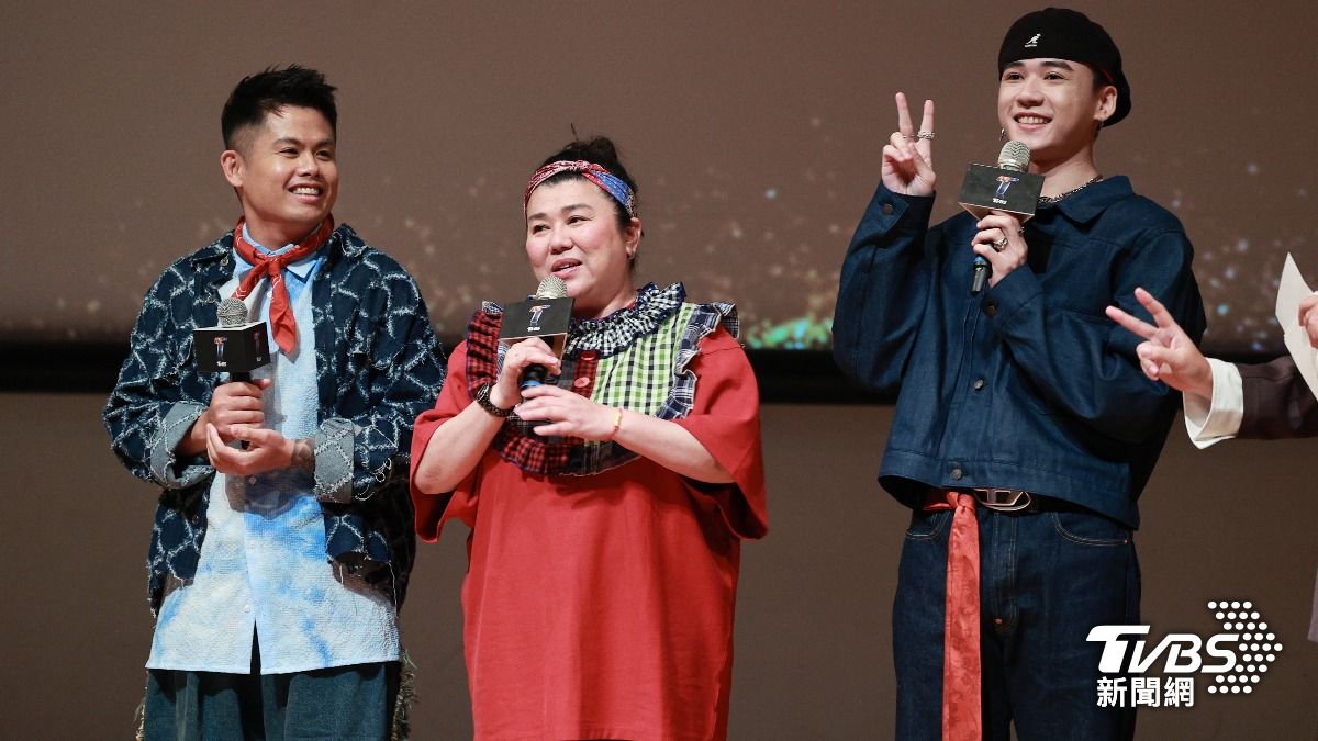 張再興（左起）、林美秀、Ozone周祖安分享出外景趣事。（圖／黃城碩攝）