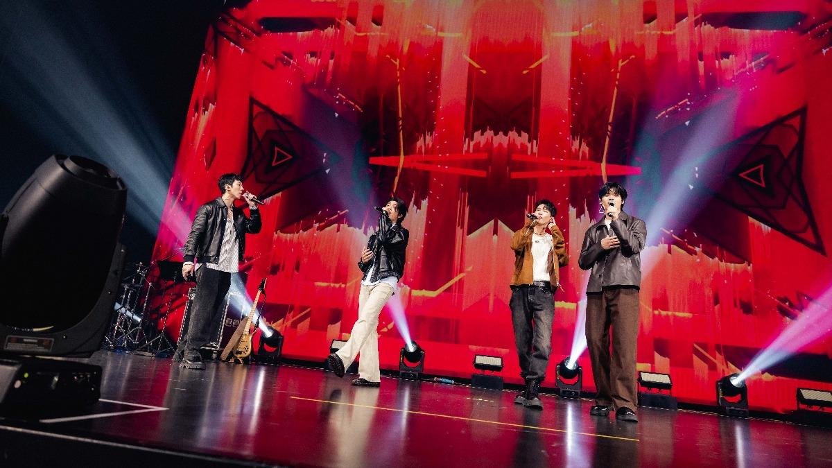 張哲偉（左起）、陳峻廷、洪言翔和羅章恩深情演唱。（圖／量籽計畫提供）