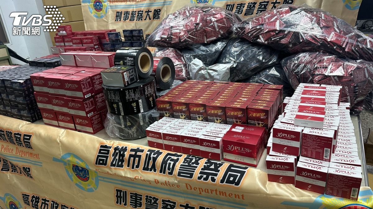 檢警一共執行了兩波的搜索行動,當場查扣多達1萬7千多盒偽藥,不法獲利高達新台幣6000萬元(圖/TVBS)