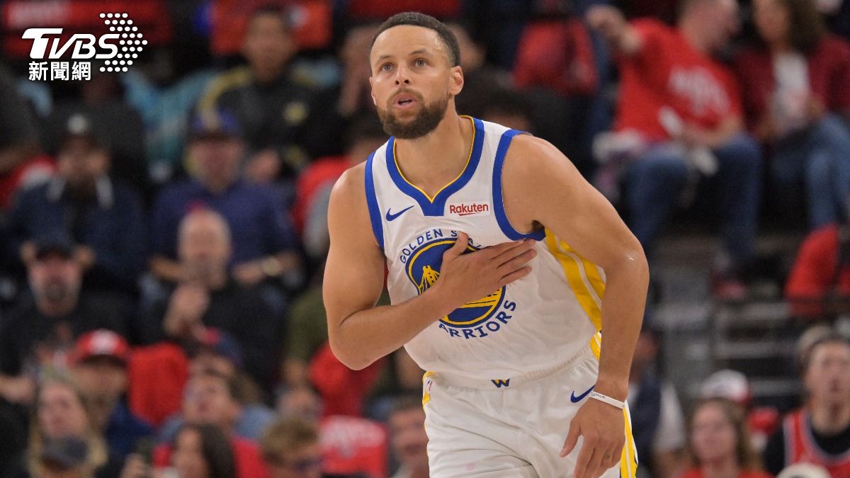 NBA附加賽/柯瑞燃燒35分!勇士逆轉快艇 決戰太陽拚第8種子