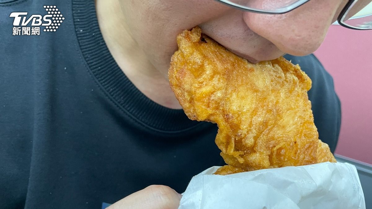 台灣每3人就有1人脂肪肝！醫示警：不只傷肝　心血管風險也上升 (圖/TVBS)