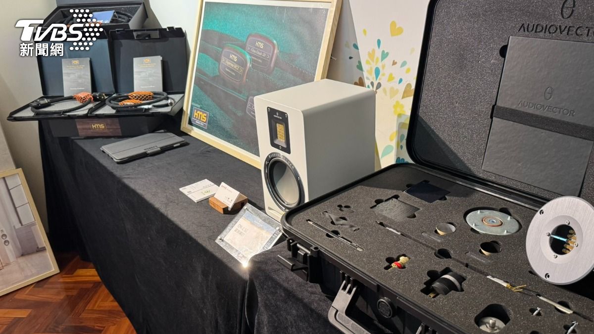 展出233個國際頂級品牌音響。(圖/林雅婷攝)