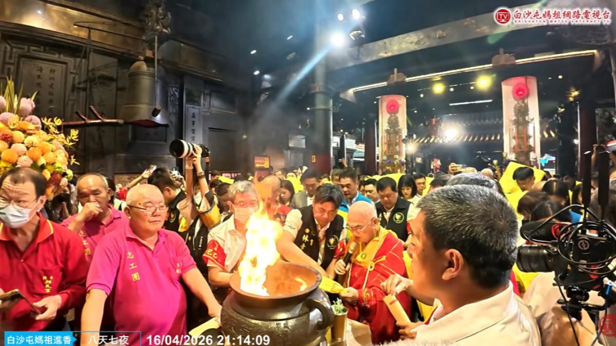 沒報名虧大了!白沙屯媽祖今晚「刈火儀式」 46萬香燈腳獲庇佑
