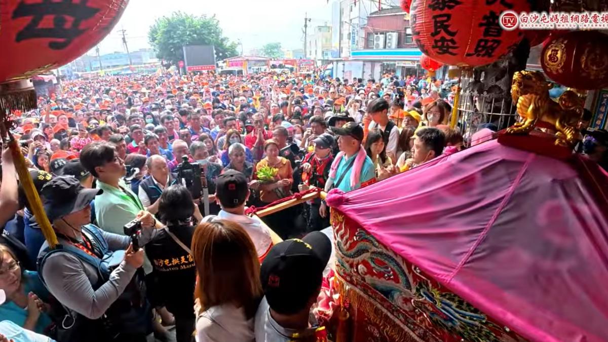 白沙屯進香商業化?資深香燈腳嘆亂象 也有人喊99.9%很優質