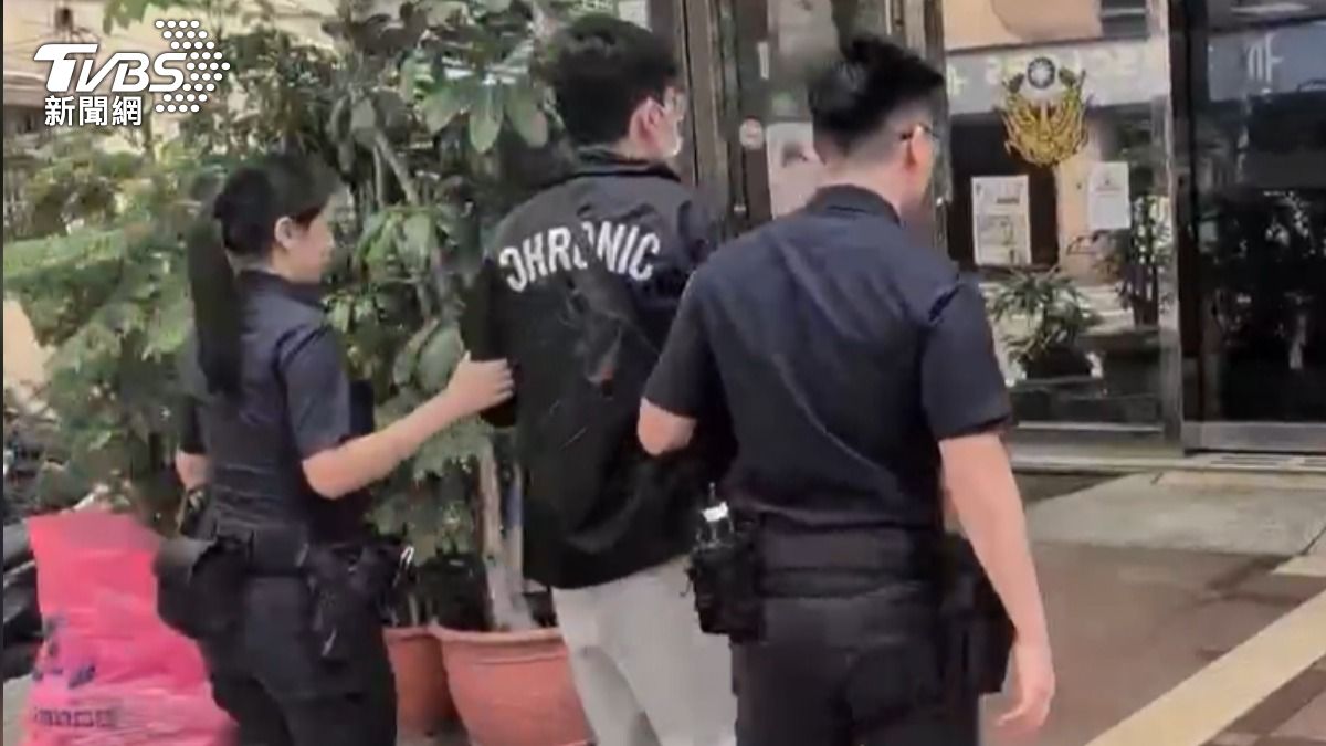 永和偷窺狼防火巷開窗看女學生洗澡 網驚:太太上廁所也被開窗過