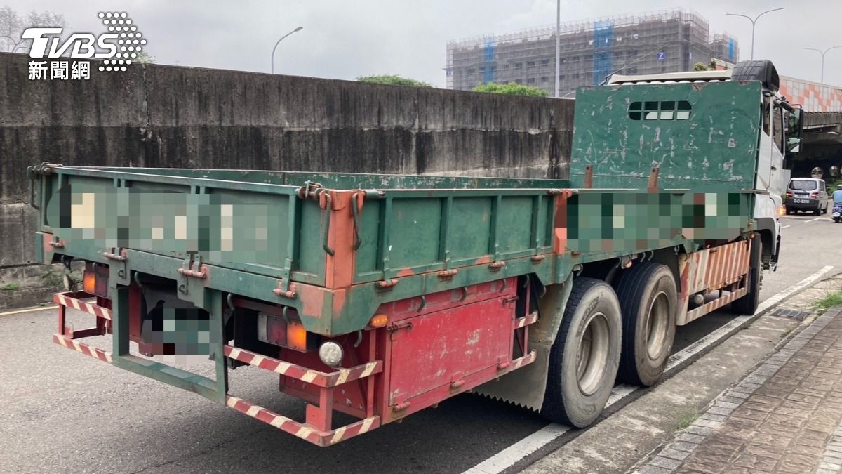 豐原車禍-豐原大道車禍-大貨車死角-豐原醫院-台中車禍新聞-視線死角-雙腿骨折-內輪差-豐原大道八段-80歲阿嬤車禍
