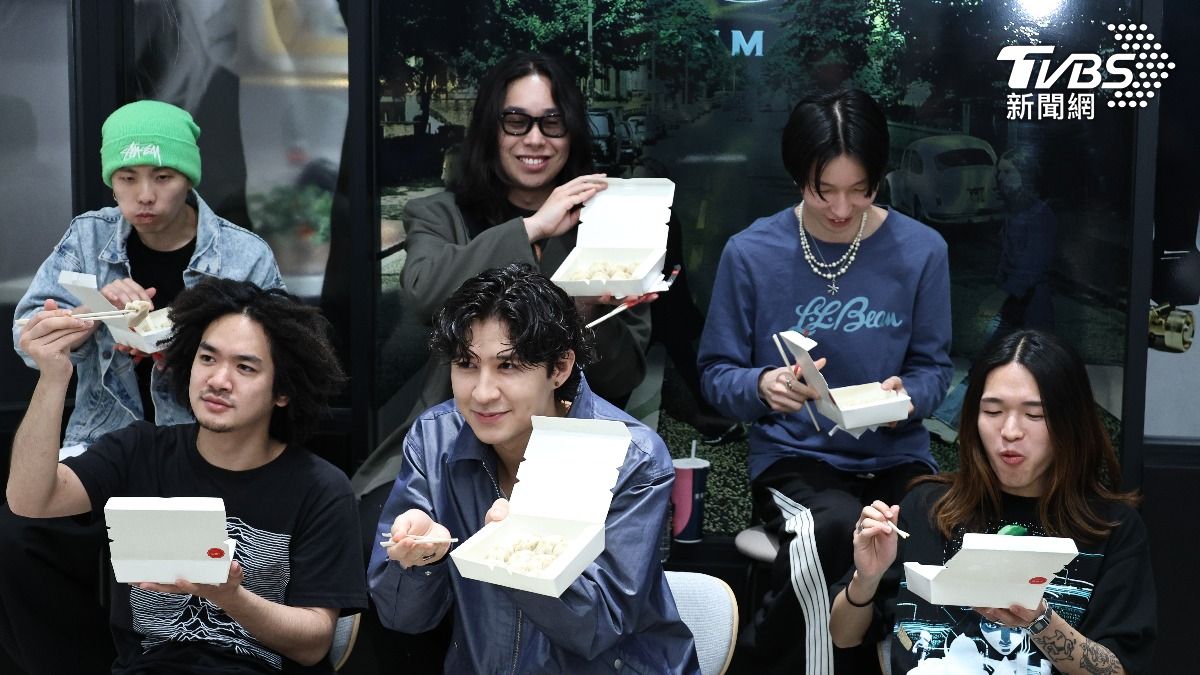 臭豆腐味炸工作室Billyrrom嚇尖叫！　歡迎台粉教髒話「明有重大宣布」