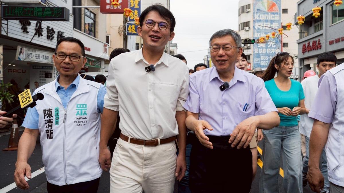 黃國昌彰化掃街突被攔!婦人嗆「我兒子被你當掉」 結局神展開