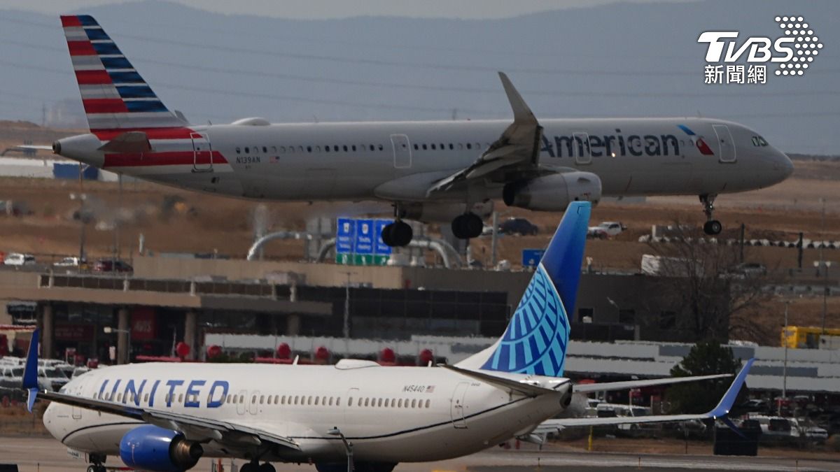 美國航空（American Airlines）與聯合航空（United Airlines）是全美最大的兩家航空公司。（圖／達志影像美聯社）