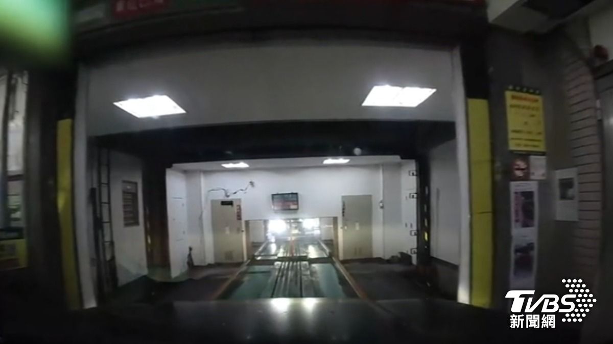 台北市中山區一處機械停車場傳出停車糾紛。（圖片來源／民眾提供）