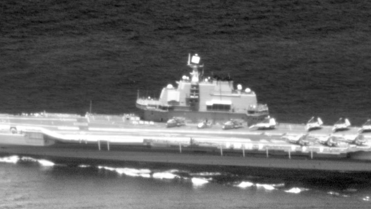 中共17機艦擾台!國防部曝監控畫面:遼寧號航母現蹤台海