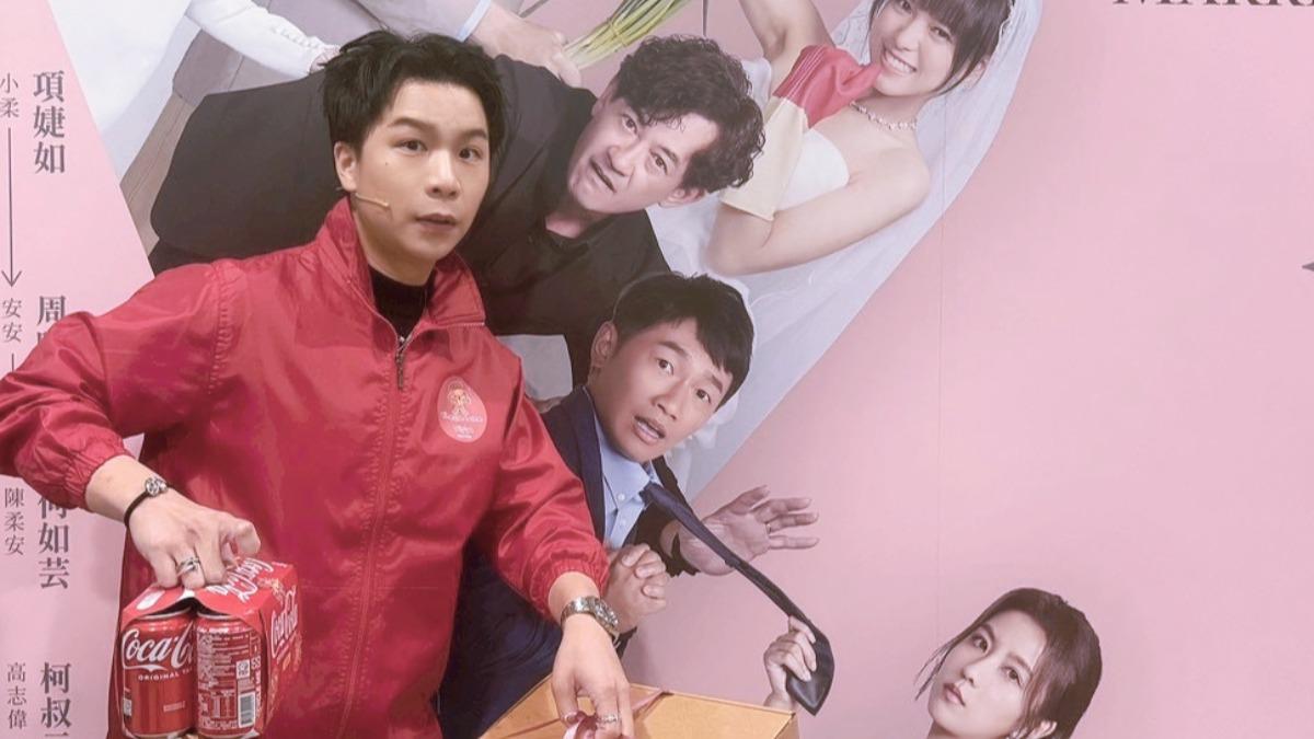 派翠克客串演出PIZZA外送員，置入《小姐不熙娣》節目。（圖／艾彼新創股份有限公司提供）