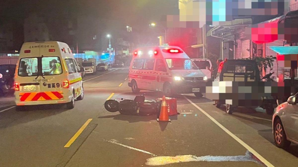 深夜離奇自摔!台中騎士噴飛馬路 搶救無效亡