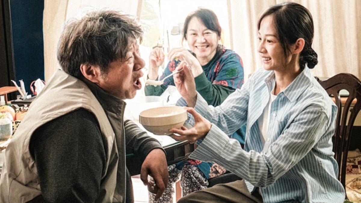 陳文山(左起)、楊潔玫、簡嫚書有不少感人對手戲。(圖/我的耐心有限公司提供)