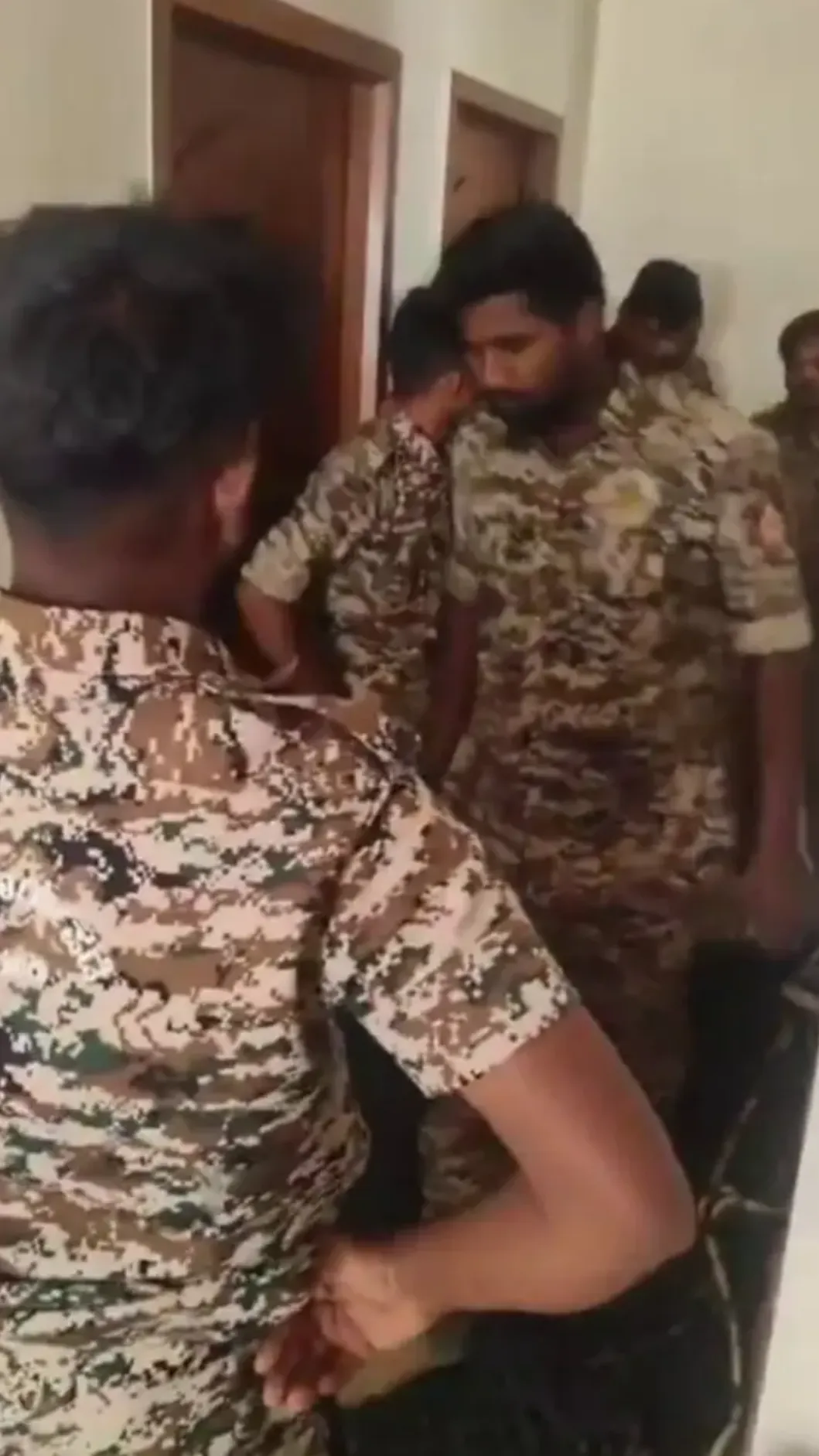 接獲通報後，當地「豹特遣隊」（Leopard Task Force）火速趕往現場。（圖／翻攝自紐約郵報）