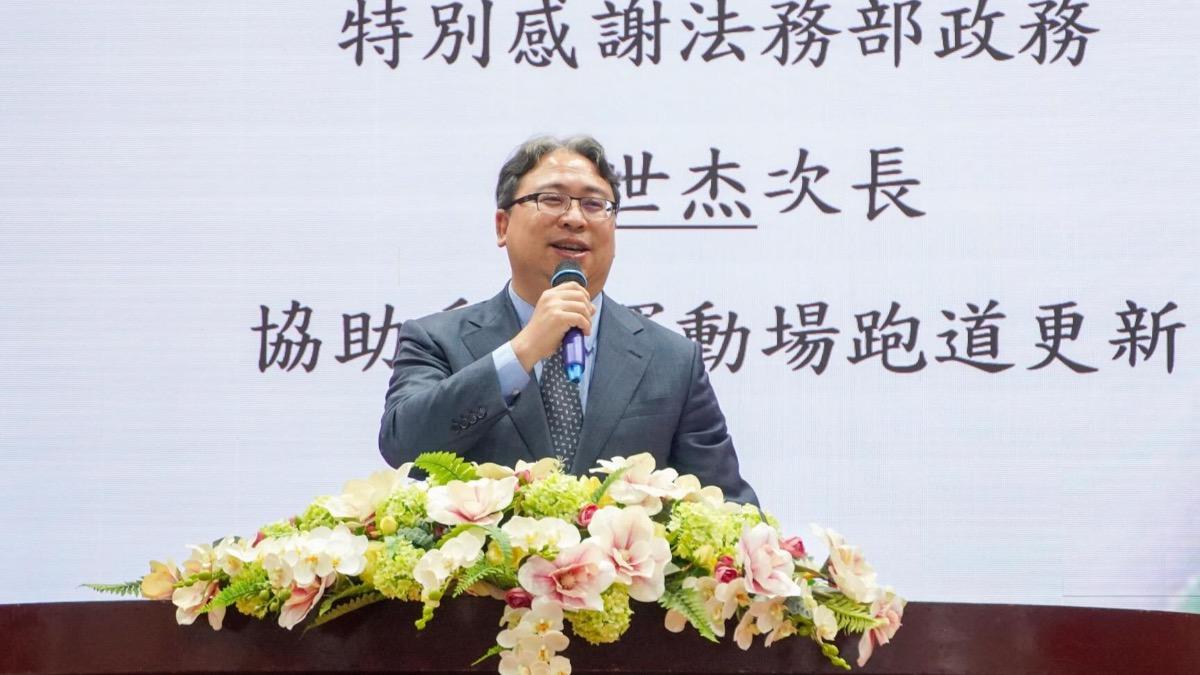王鴻薇列「次長偷跑紀錄」轟他不務正業跑選舉　黃世杰反擊了