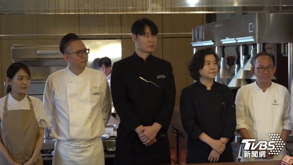台北文華東方酒店攜手韓國人氣料理節目《黑白大廚》的明星廚師,推出年度指標級餐飲盛會。(圖/TVBS)