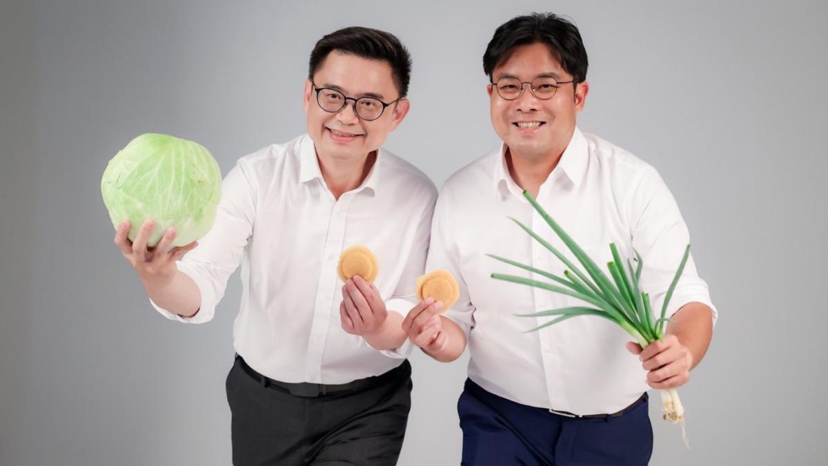 綠高雄隊就位!賴瑞隆擔任最強母雞 合體議員定裝照曝