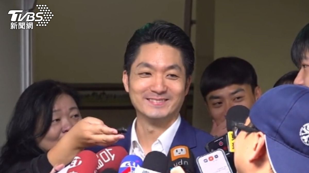 綠讚沈伯洋懂音樂! 蔣萬安笑回想念王世堅。(圖/TVBS)