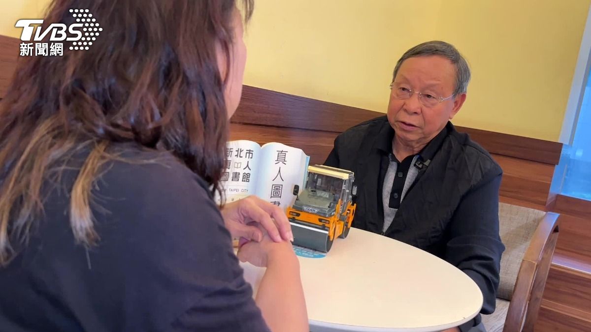 全國首創的真人圖書,可以借「書的作者、專家以及達人」。(圖/TVBS)