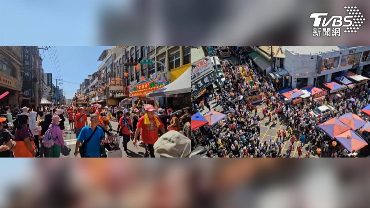 大甲媽回鑾塞爆!信眾簇擁鑽轎底 凌晨安座畫句點