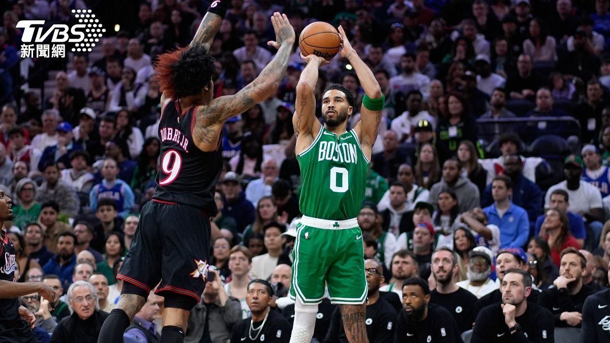 NBA季後賽/恩比德歸隊無用!綠衫軍24顆三分彈寫新猷 轟垮76人聽牌