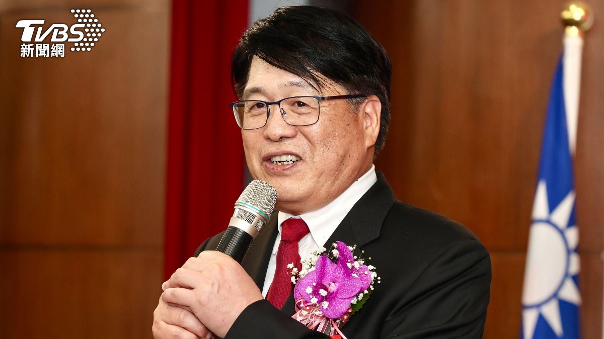 與劉世芳不同調 游盈隆:用《國籍法》處理李貞秀「實屬牽強」