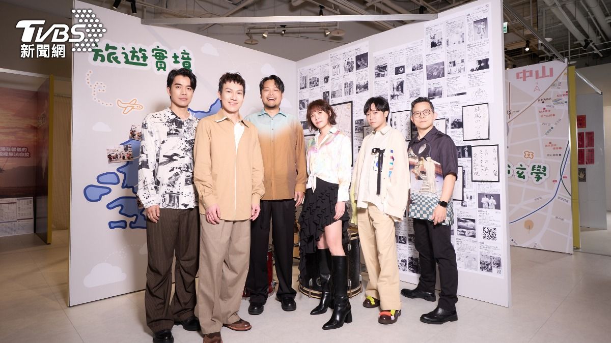 蘇打綠近期唯一合體一起在快閃店接受《娛樂頭條 T TALK》專訪。(圖/TVBS)