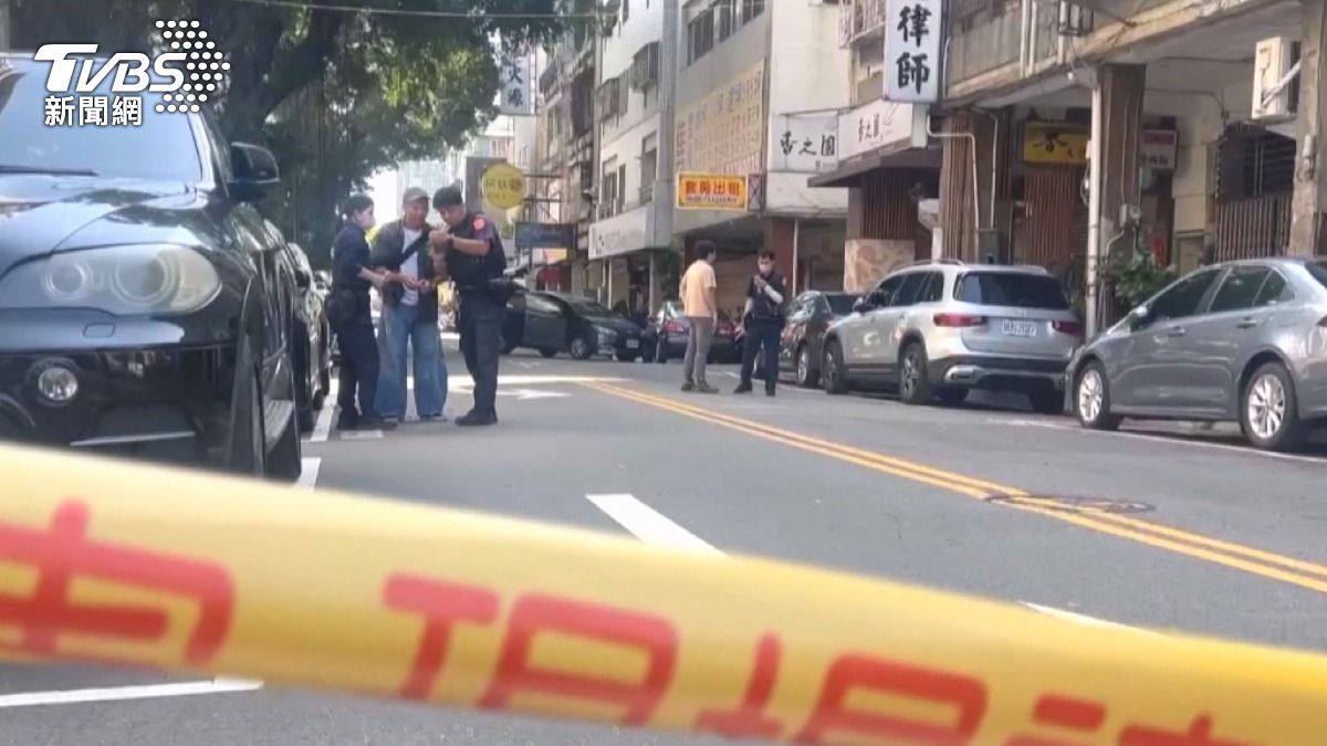 毒品面交爆衝突！男遭「轟一槍」倒地。（圖／TVBS）
