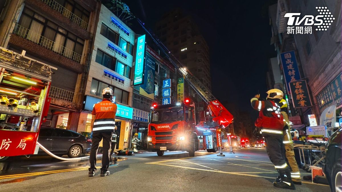 抓到了！北市太原路商旅清晨火警　住客落網稱：抽煙意外點燃